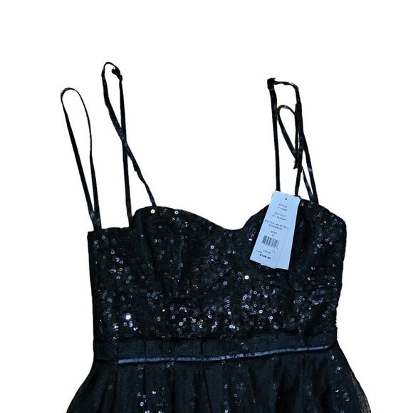 Women's FRENCH CONNECTION Sequins Mesh Overlay Dress Size 6 - Picture 4 of 4